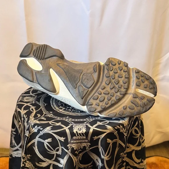 Nike air rift split toe Athletic Shoes with Gold and Cream Accents vintage y2k - Picture 7 of 15
